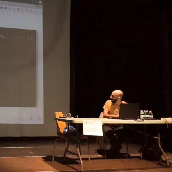 Imagen durante la charla