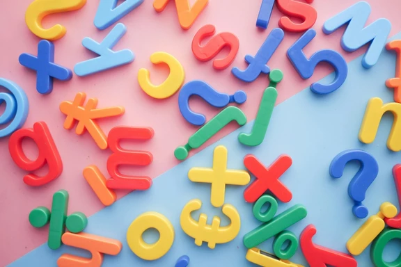 Multilingual, global-ready platforms