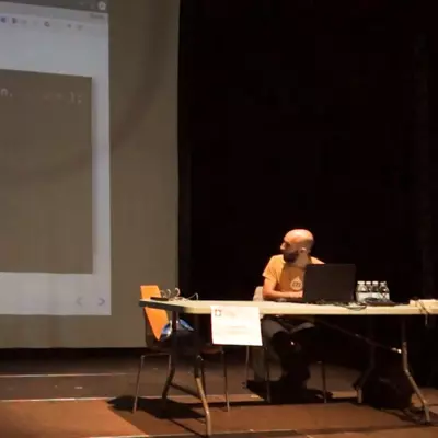 Imagen durante la charla